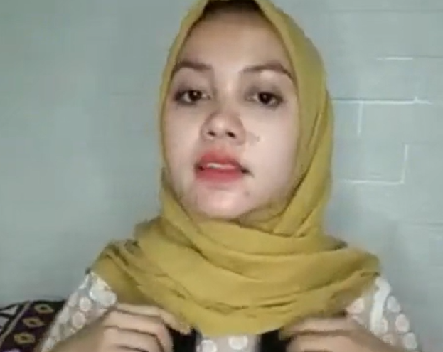 HIJAB VCS SAMA MANTAN