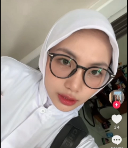 Elyana poltekes semarang longdur